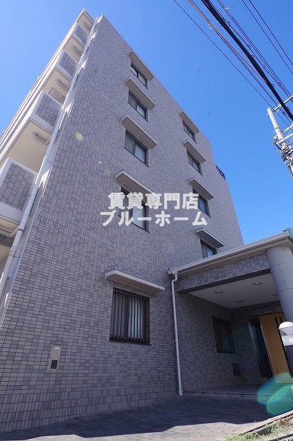 建物外観　8階建て鉄筋コンクリート造のマンションです！