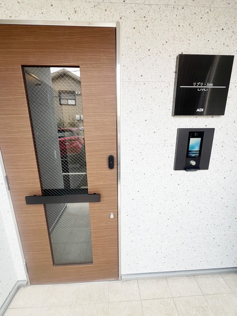 エントランス　～今日も一日お疲れ様～