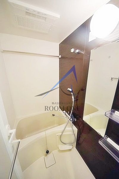 バス・シャワールーム　お風呂です。