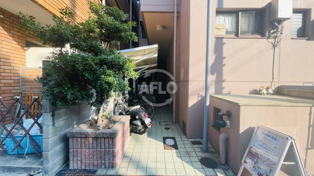 エントランス　ハイパイル638　エントランス