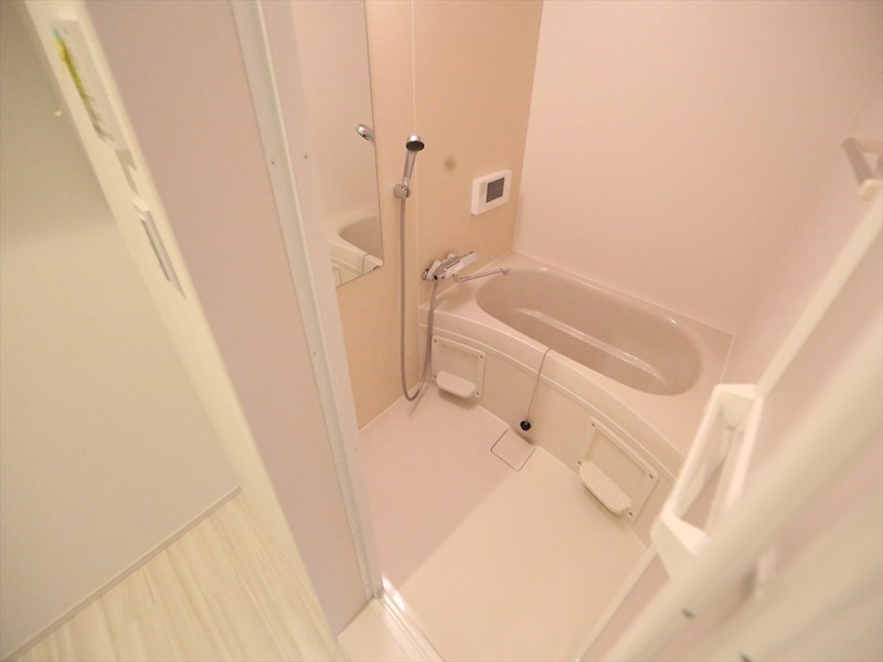 バス・シャワールーム　浴室暖房乾燥機付　浴室テレビ付お風呂　同仕様写真