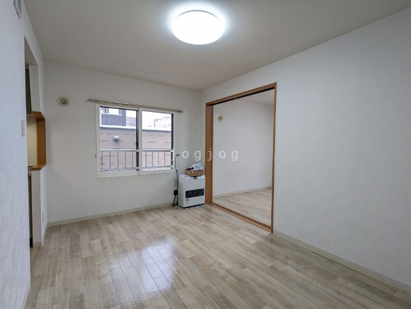 居室・リビング　同号室タイプ写真