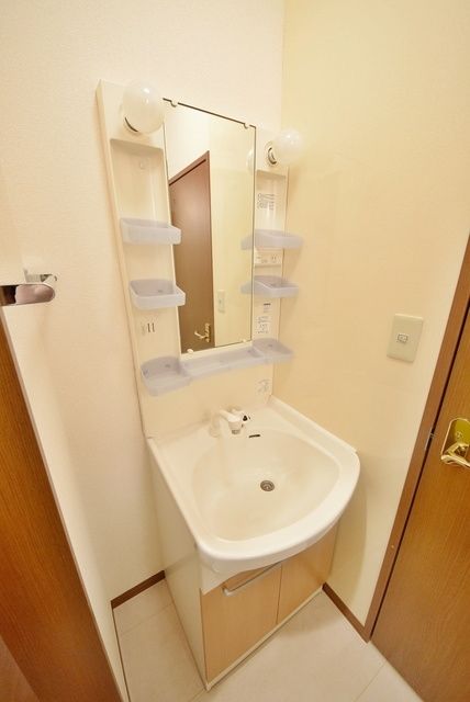 洗面設備　★独立洗面台です★