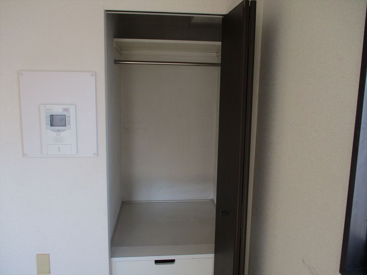 収納　ライオンズマンション亀島