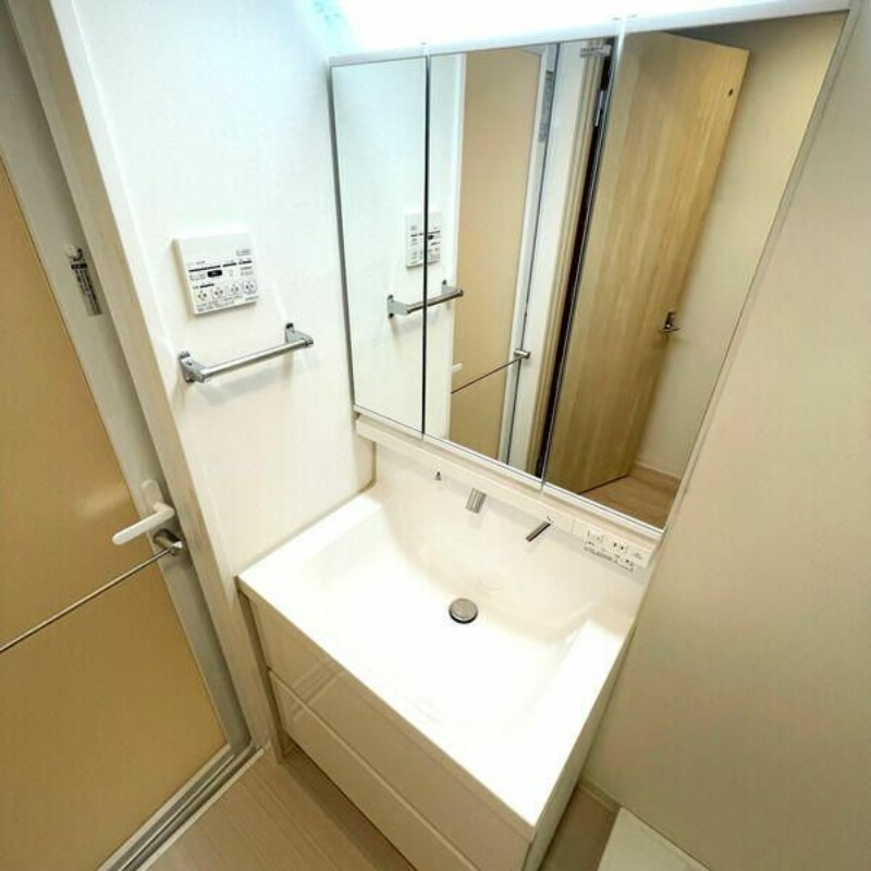 洗面設備　グローリオシェルト東京八丁堀