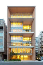 病院　聖路加産科クリニック（病院）まで832m