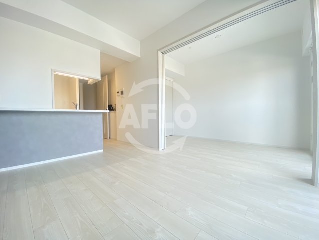 居室・リビング　ベイサイドパークOSAKAノースレジデンス　居間・リビング