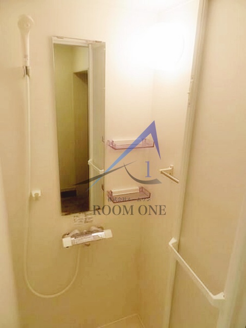 バス・シャワールーム　シャワールームです。