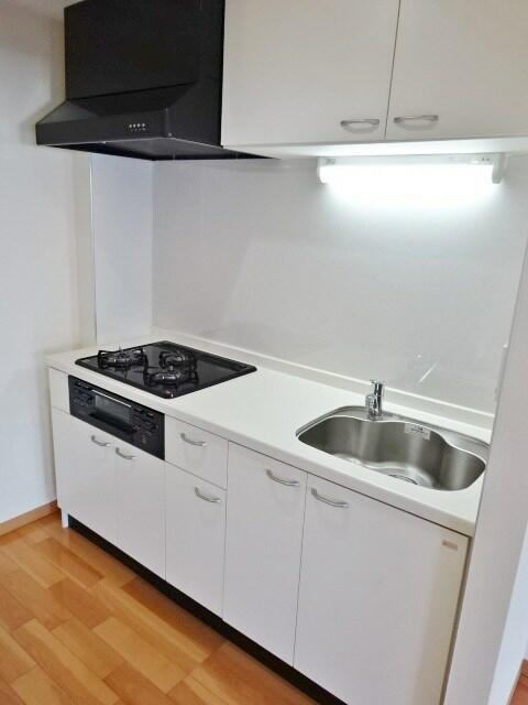 キッチン　※同じ間取りの別室の写真です。ご参照ください。