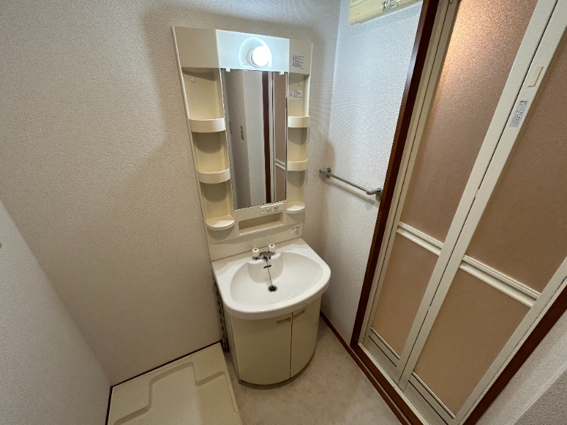 洗面設備　別号室