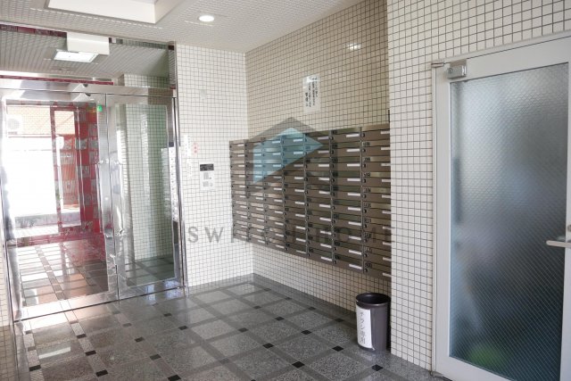 ロビー　建物の内部です