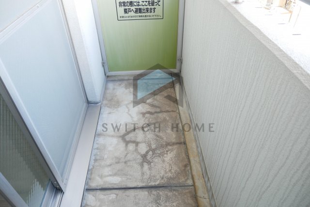 バルコニー　お洗濯にも便利なバルコニー付き