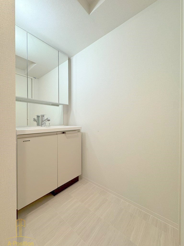 洗面設備　コンフォリア・リヴ大阪本町