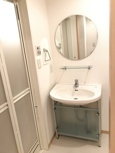 洗面設備　独立洗面台