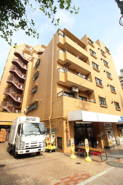 建物外観　きれいな外観です