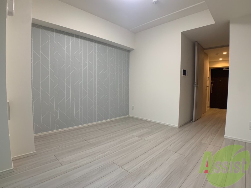 その他部屋・スペース　リビングの反対側の角度です。アクセントクロスがオシャレですね