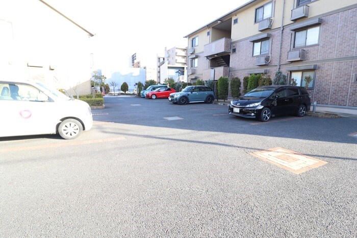 駐車場　空き要確認
