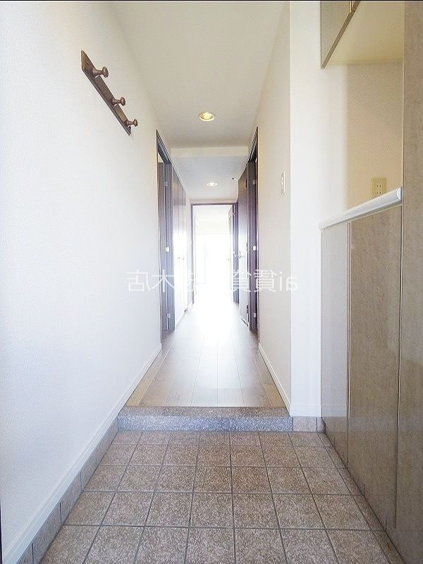 玄関　※同仕様写真