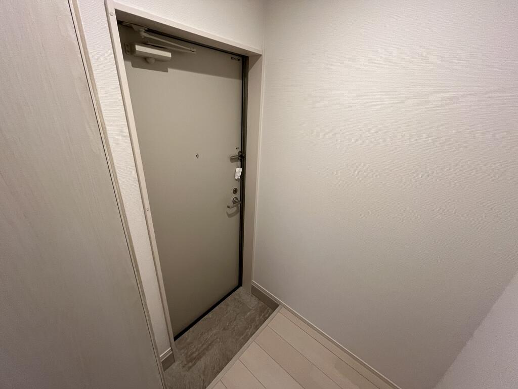 玄関　※別号室参考写真