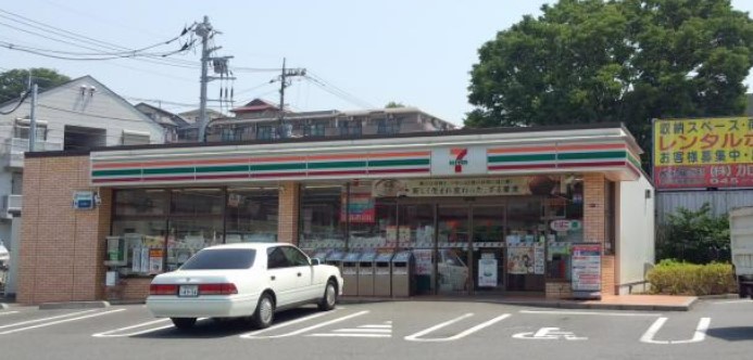 コンビニ　セブンイレブン 横浜磯子森5丁目店（コンビニ）まで442m