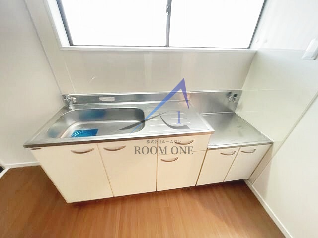 キッチン　キッチンです。