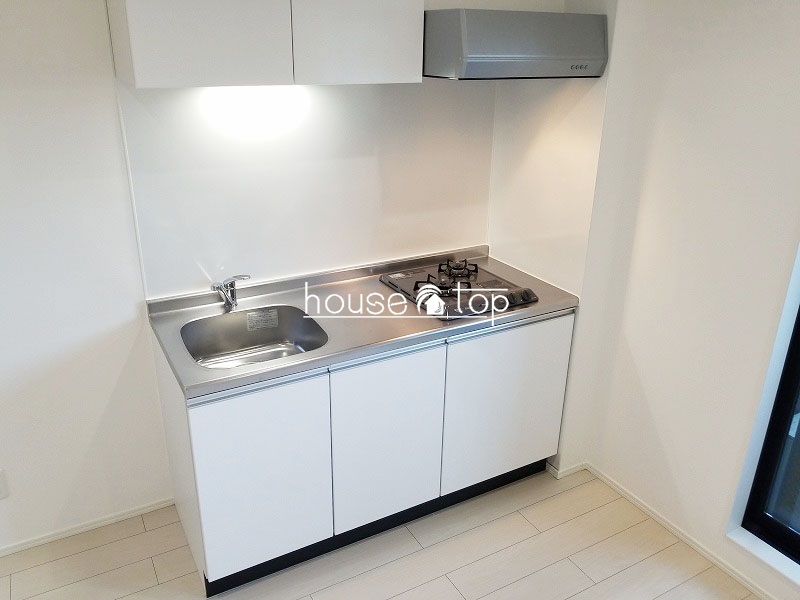 キッチン　2口コンロ付システムキッチン！調理スペースも広くて快適です♪