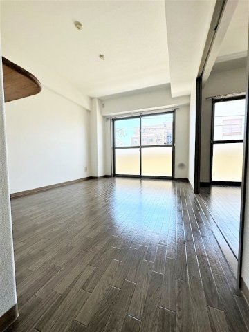 居室・リビング　【ファミリーにおすすめ♪RC造マンション】