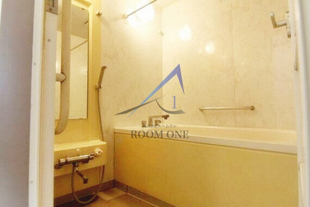 バス・シャワールーム　お風呂です。