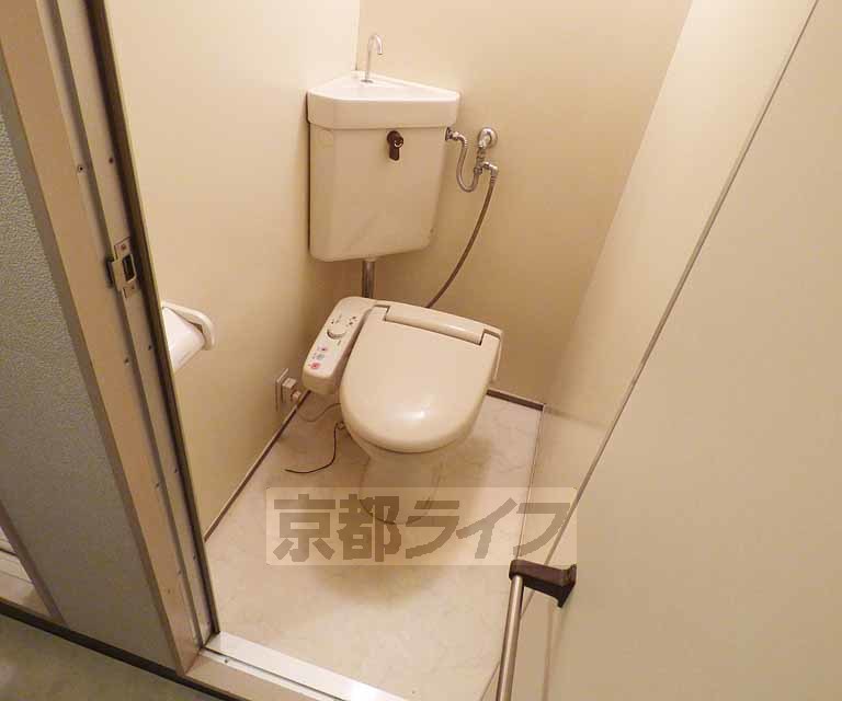 トイレ　清潔感のあるトイレです。
