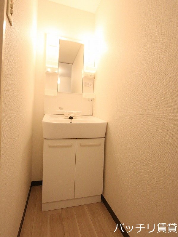 洗面設備　※別号室イメージの為、現状を優先致します