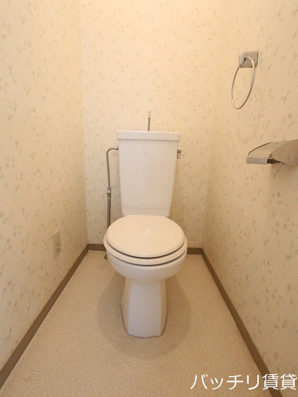 トイレ　※別号室イメージの為、現状を優先致します