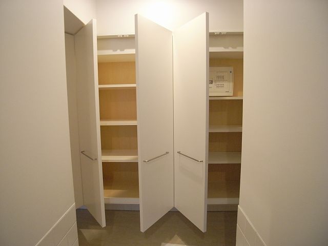 収納　収納スペース