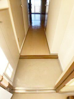 玄関　玄関収納（下足入）