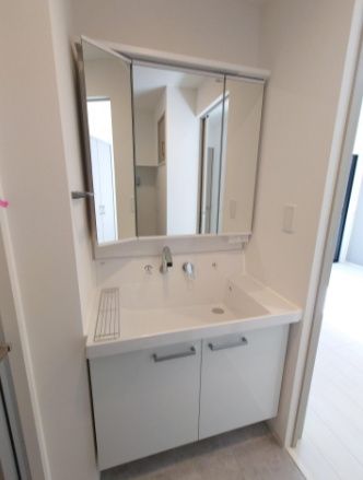 洗面設備　☆嬉しい独立洗面台☆