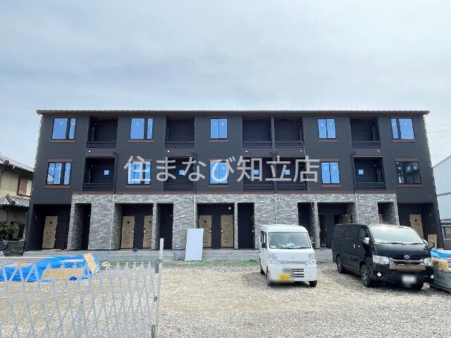 建物外観　建設中