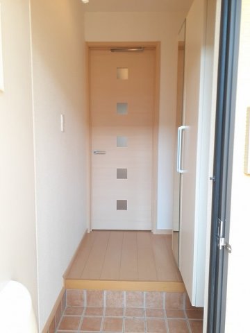 玄関　明るい玄関です