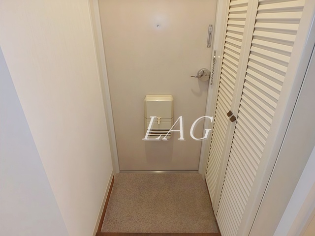 玄関　玄関です。