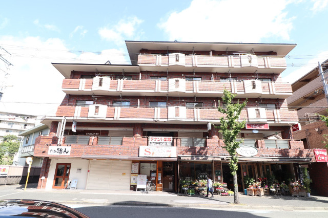 建物外観　綺麗な外観です