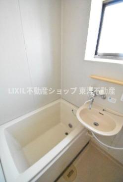 バス・シャワールーム　同建物・別号室の写真です。