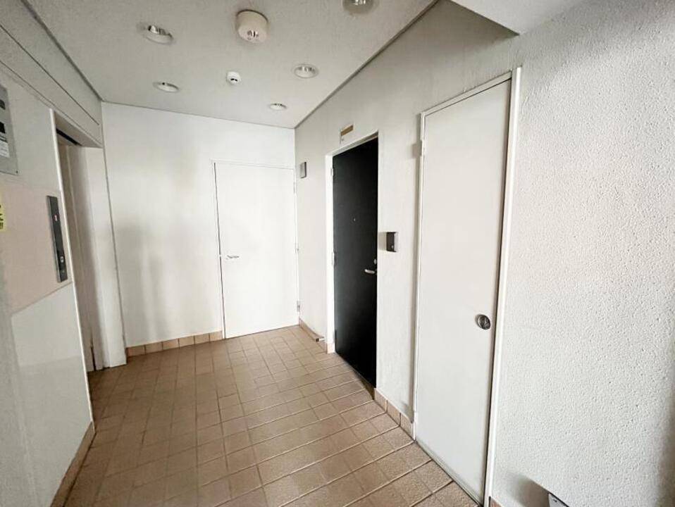 エントランス　アプローチ