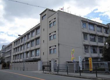 小学校　大阪市立東井高野小学校（小学校）まで78m