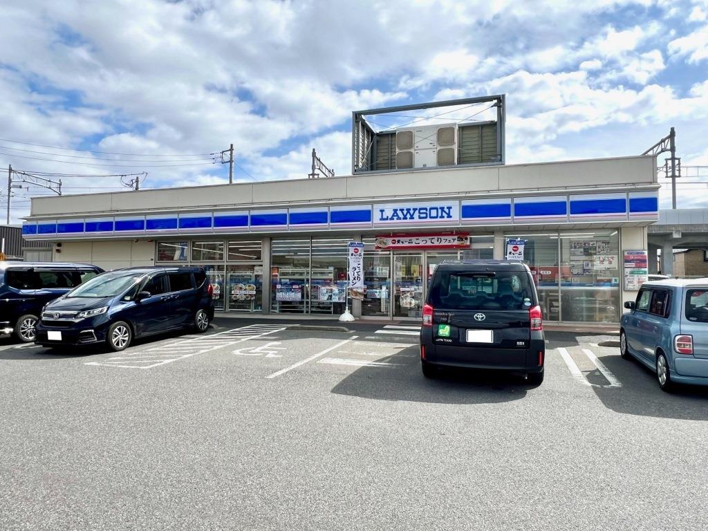コンビニ　ローソン 鎌ケ谷中央店（コンビニ）まで671m