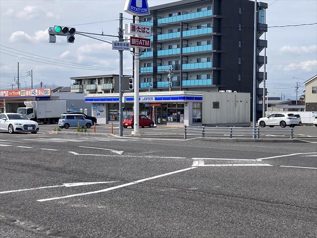コンビニ　ローソン羽島福寿町店（コンビニ）まで693m