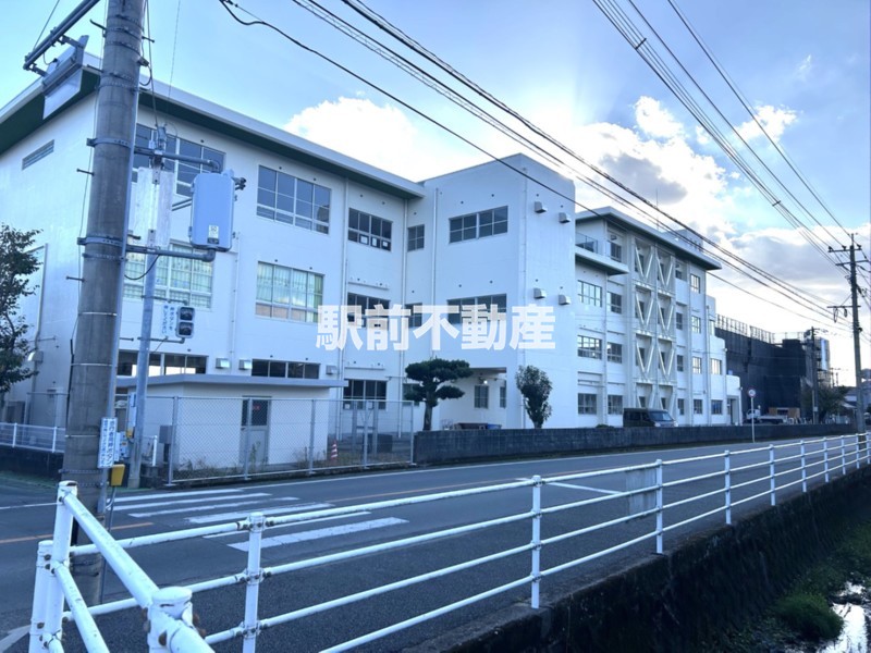 小学校　長峰小学校（小学校）まで800m