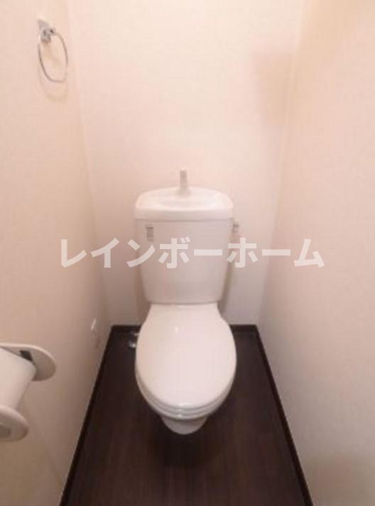 トイレ　コンパクトで使いやすいトイレです