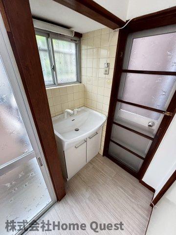 山本町南8丁目貸家の内装写真