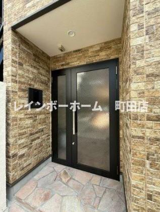 エントランス　※同施工会社参考写真