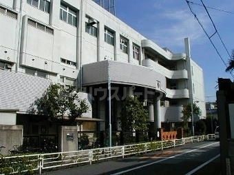 小学校　台東区立東泉小学校（小学校）まで440m