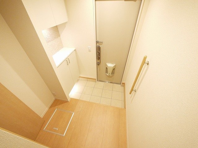 玄関　落ち着いた玄関です