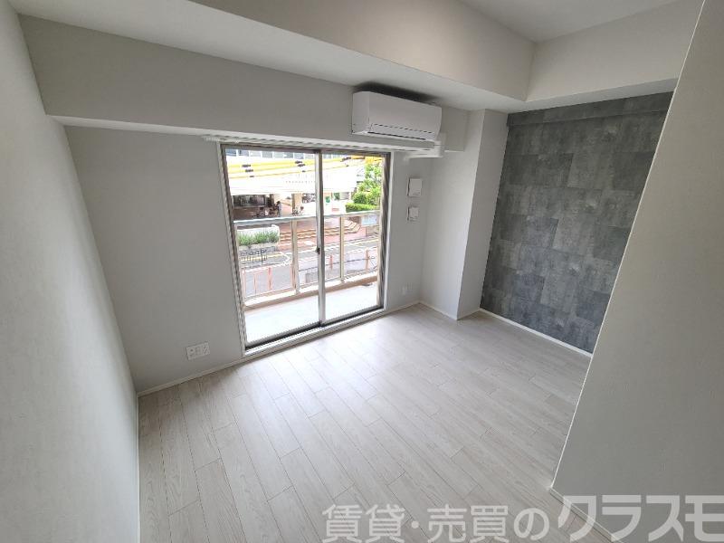 居室・リビング　明るいお部屋です♪